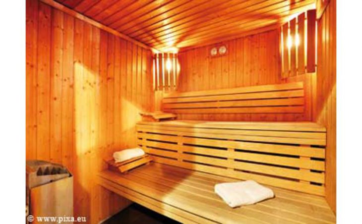 Les Chalets du Bois de Champelle, Morillon, Sauna